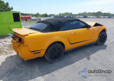 2007 Ford Mustang V6 Deluxe/V6 Premium из США, поврежденный, VIN 1ZVHT84N875368841